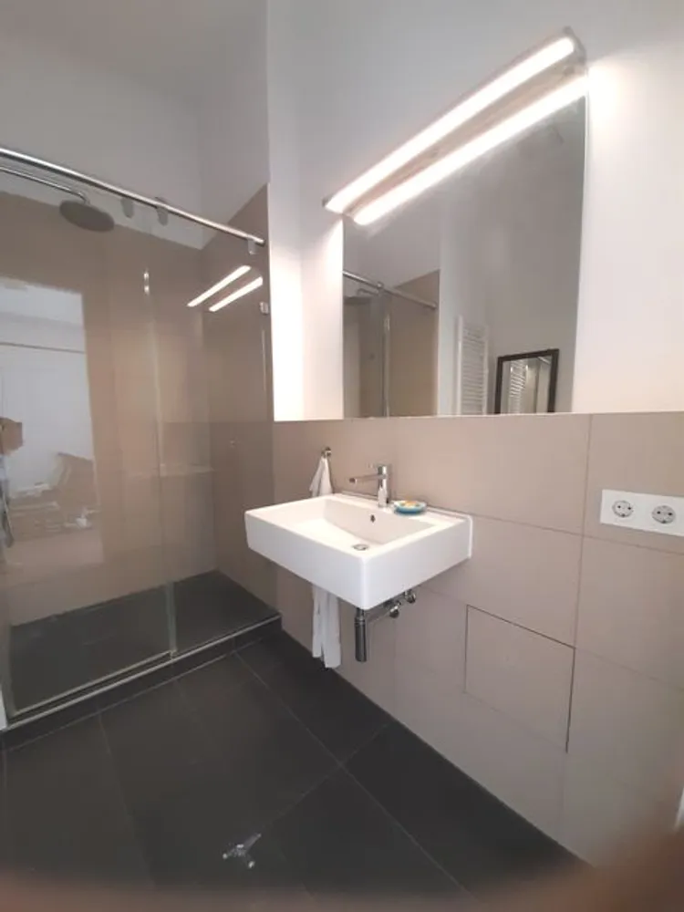 2 room apartment with 67 m² in Berlin – Photo 9