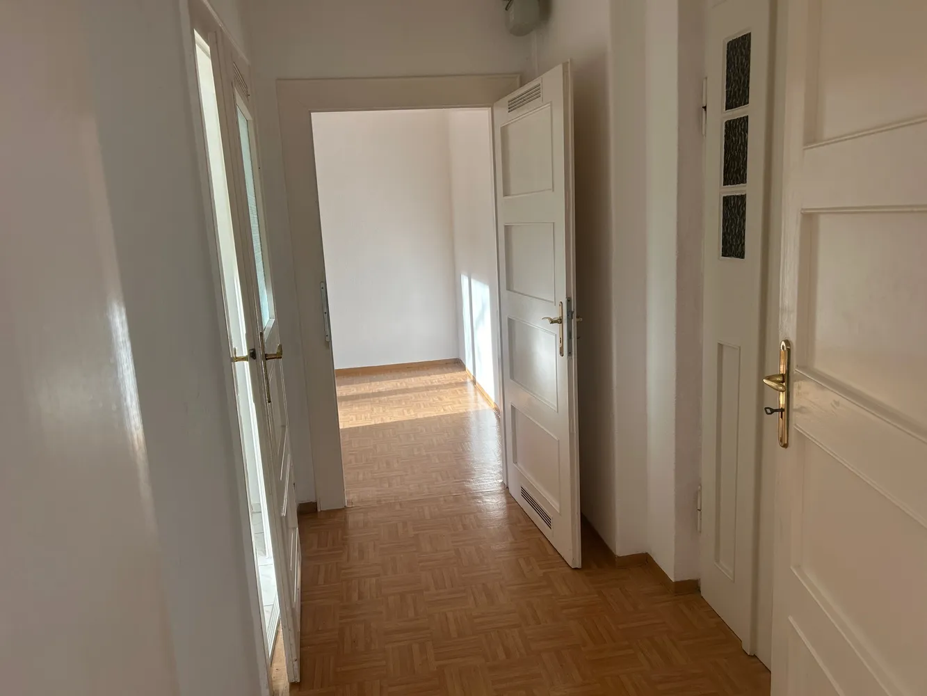 2 Zimmer Wohnung mit 50 m² in Halle (Saale) – Bild 11