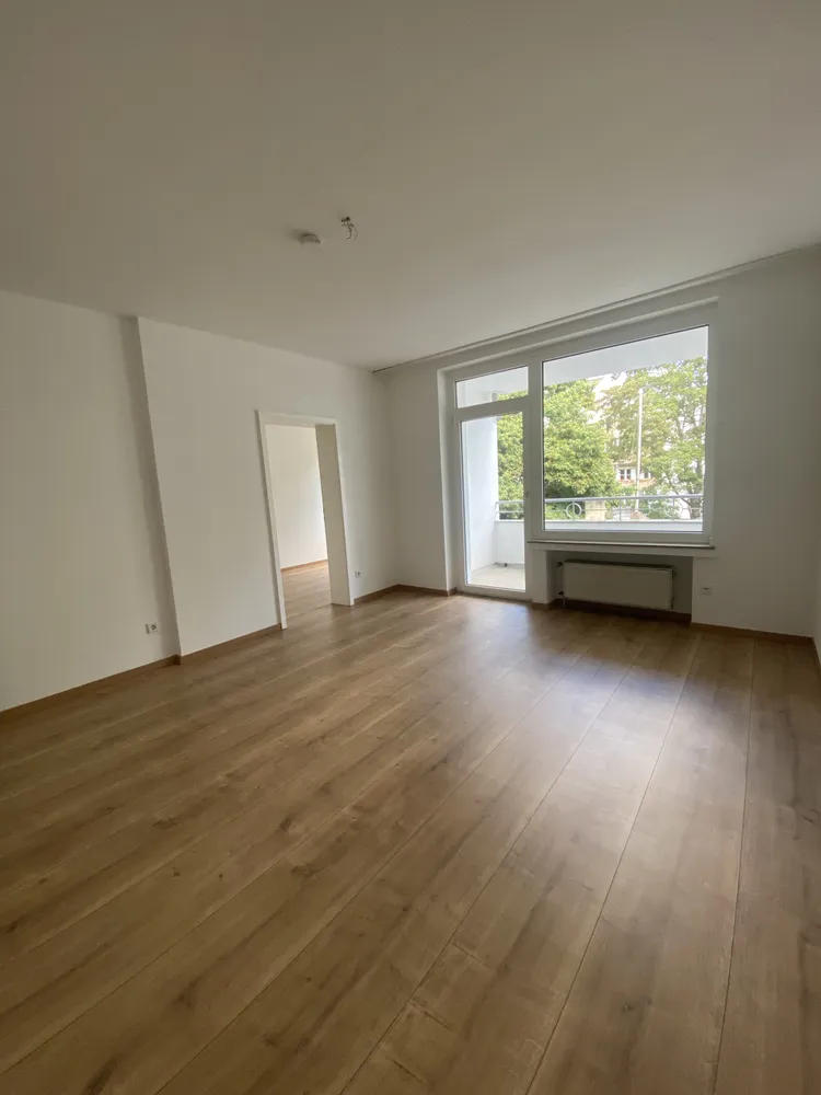 2 Zimmer Wohnung mit 71 m² in Düsseldorf – Bild 1