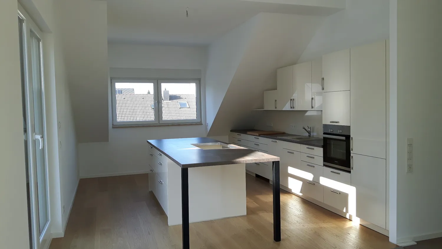 4 Zimmer Wohnung mit 125 m² in Frankfurt am Main – Bild 4