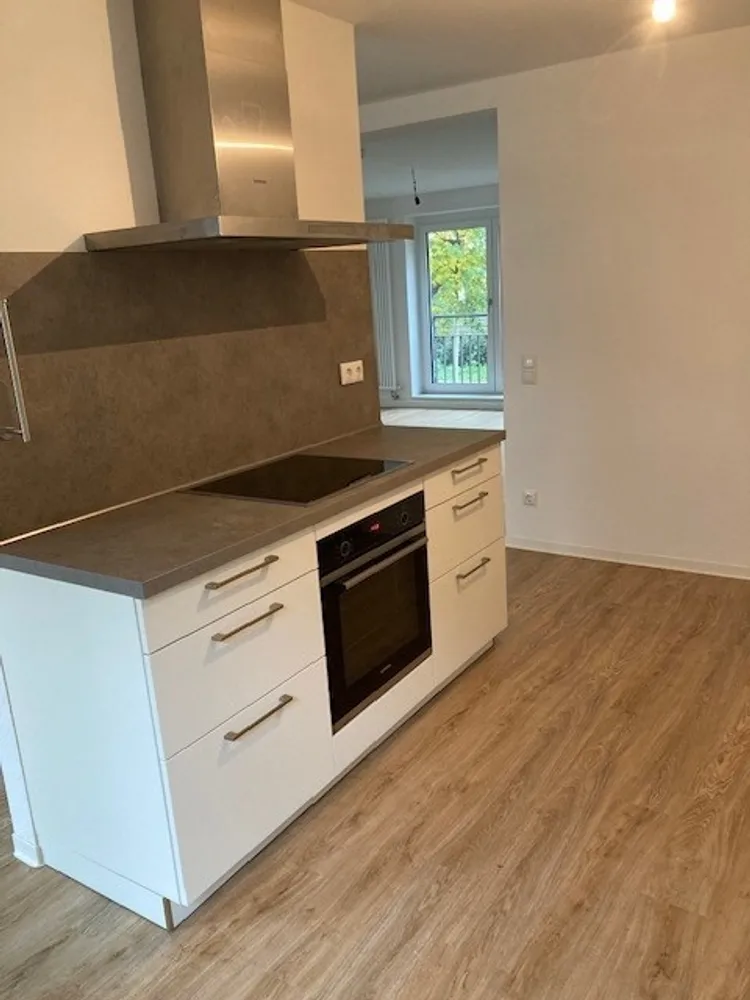 3 Zimmer Wohnung mit 86 m² in Mannheim – Bild 2