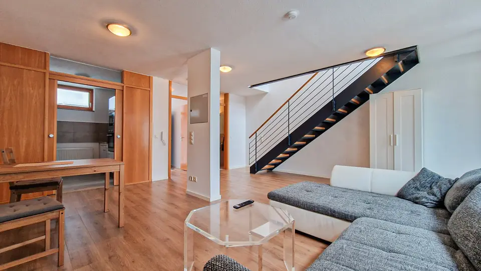 3 Zimmer Wohnung mit 91 m² in Weißenfels – Bild 1