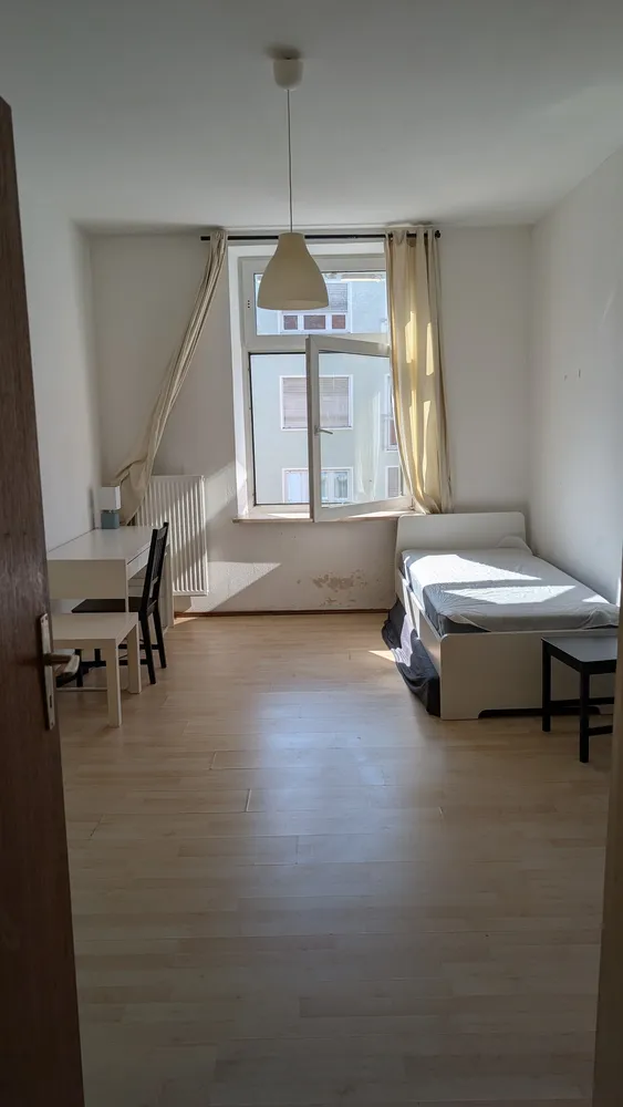 5 Zimmer Wohnung mit 120 m² in München – Bild 5