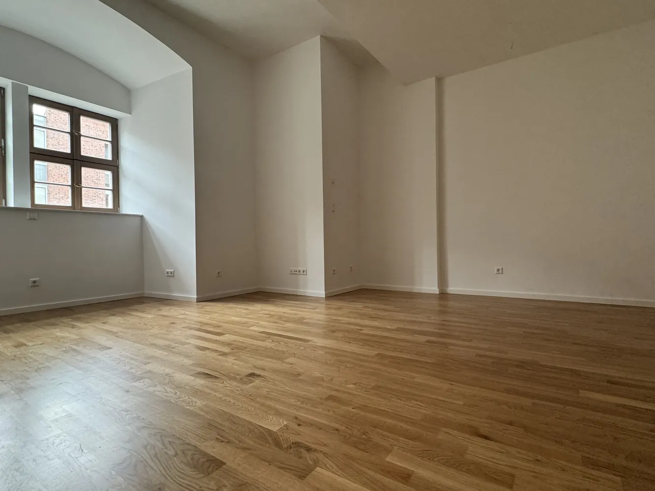 3 Zimmer Wohnung mit 35 m² in Halle (Saale) – Bild 1