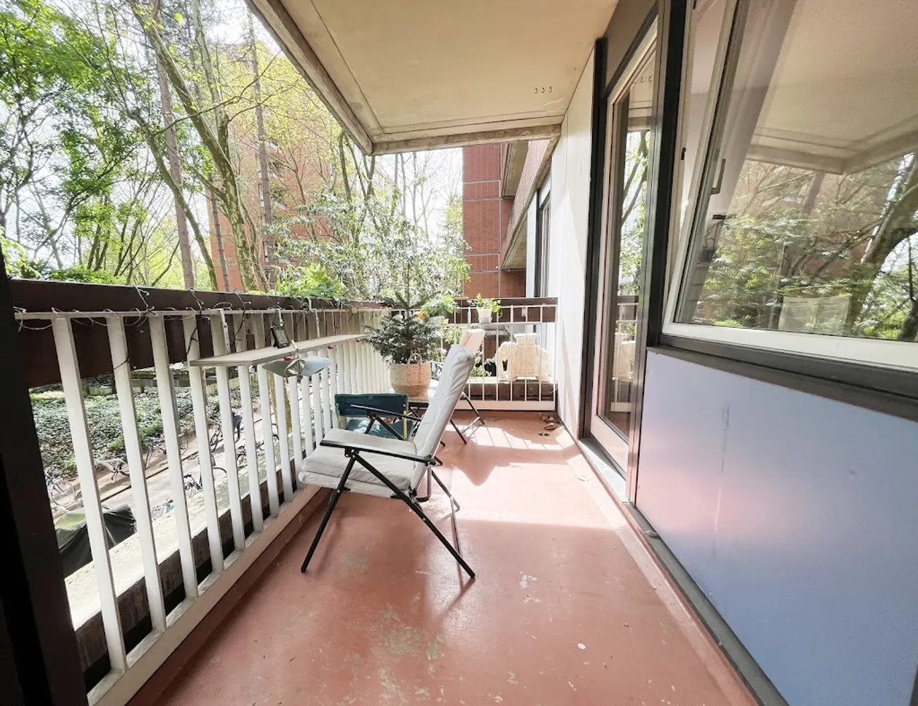 3 Zimmer Wohnung mit 95 m² in Köln – Bild 2
