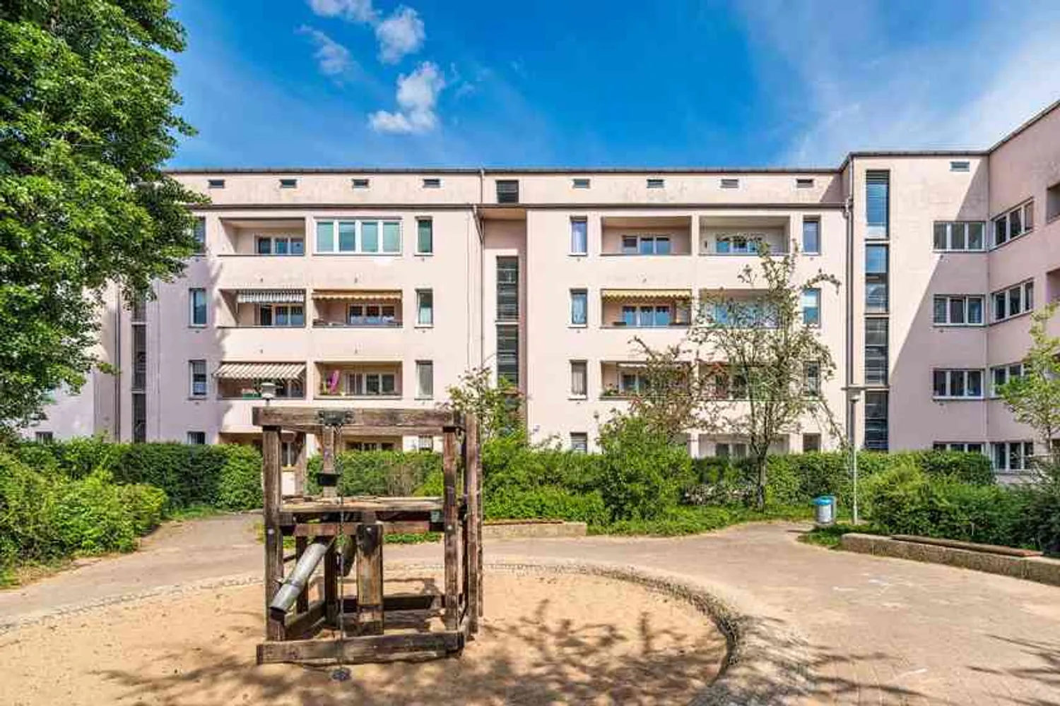 3 Zimmer Wohnung mit 71 m² in Dresden – Bild 1