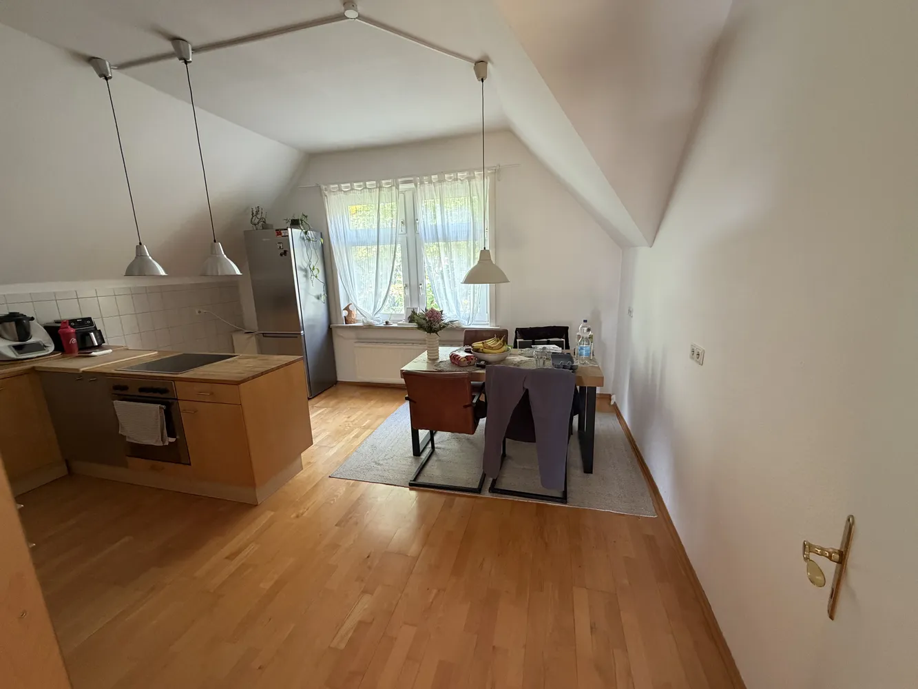 2 Zimmer Wohnung mit 68 m² in Wiesbaden – Bild 4
