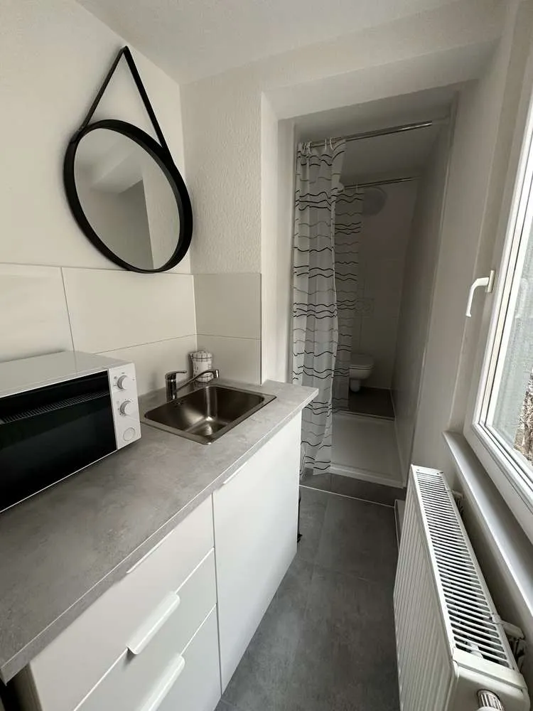 1 room apartment with 16 m² in Stuttgart – Photo 6