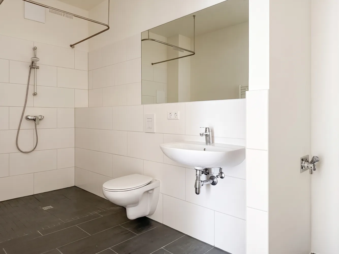 2 Zimmer Wohnung mit 60 m² in Berlin – Bild 5