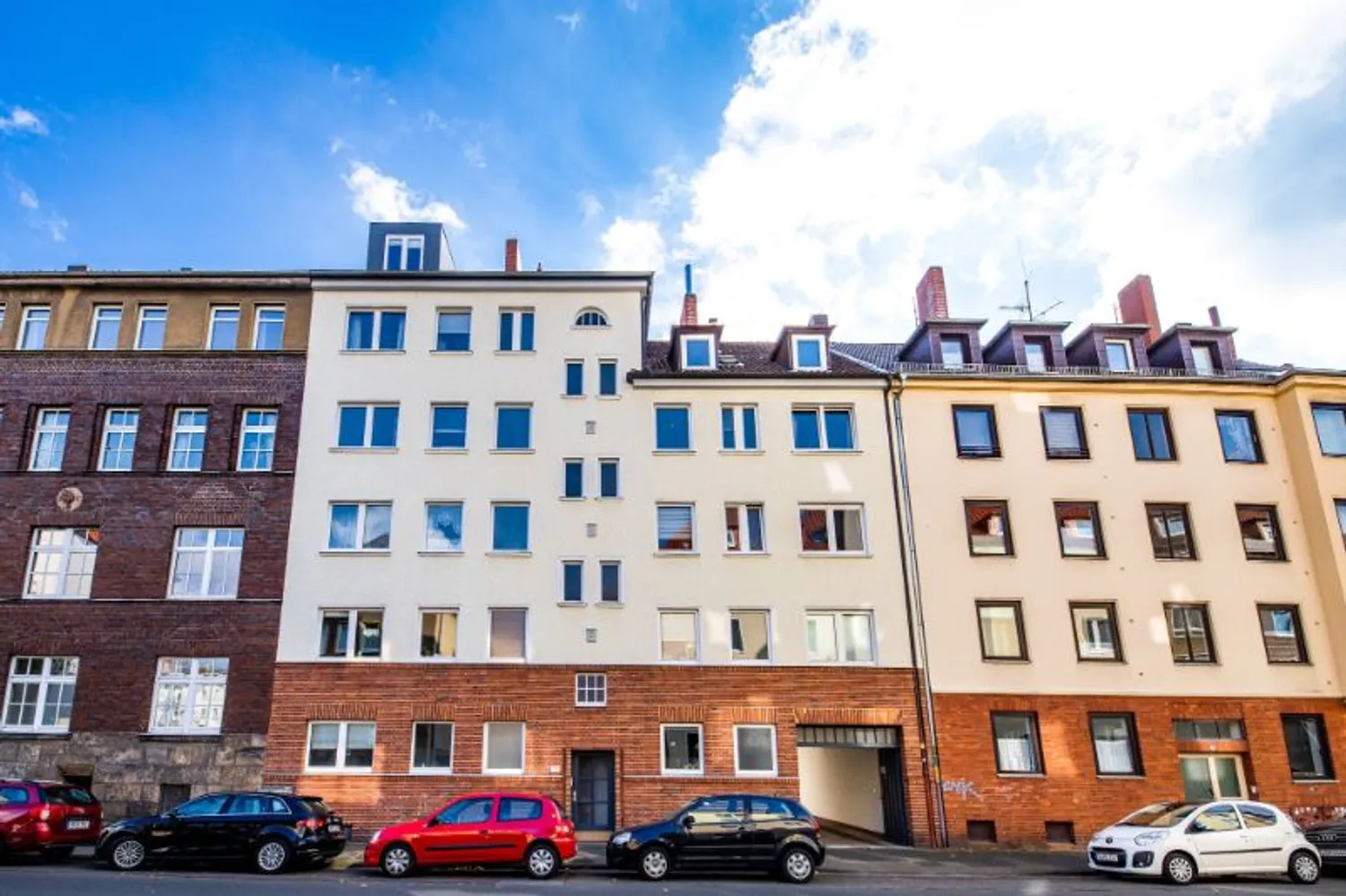 3 Zimmer Wohnung mit 87 m² in Hannover – Bild 2