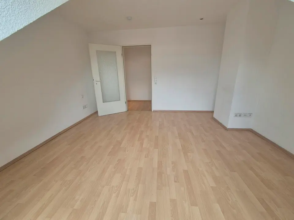 3 Zimmer Wohnung mit 70 m² in Wuppertal – Bild 2