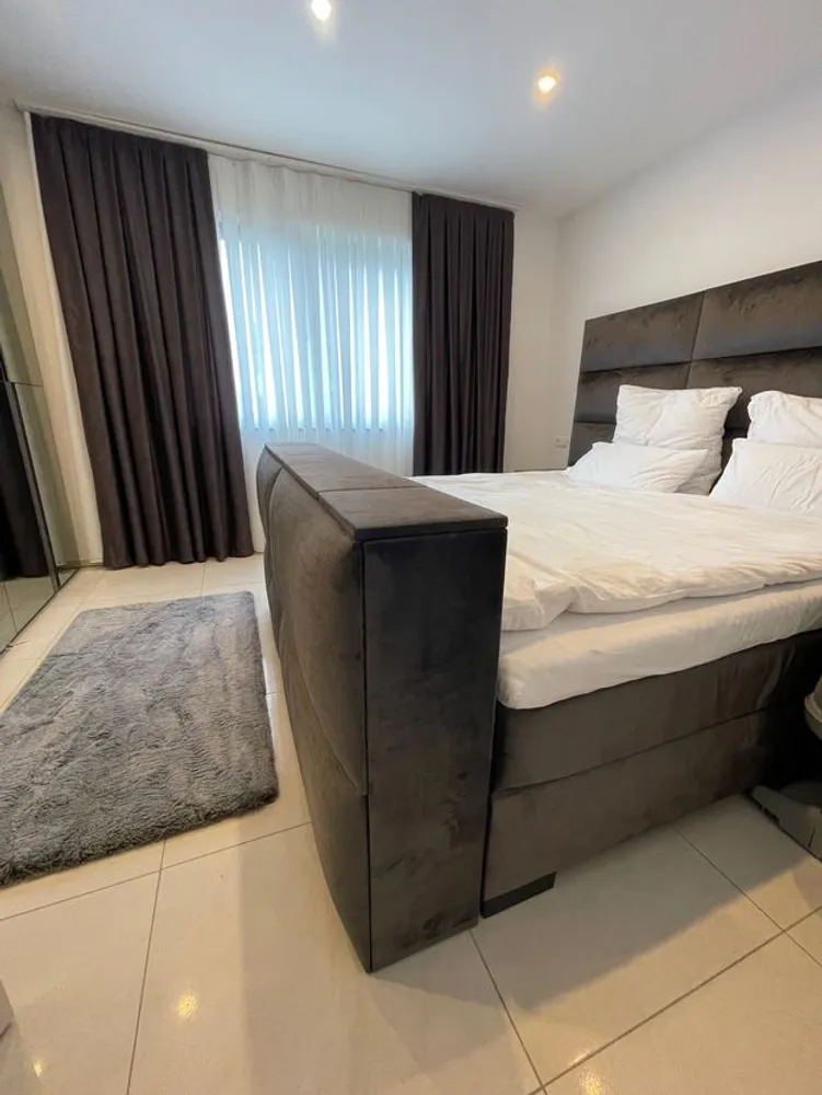 2 Zimmer Wohnung mit 99 m² in Sankt Augustin – Bild 2