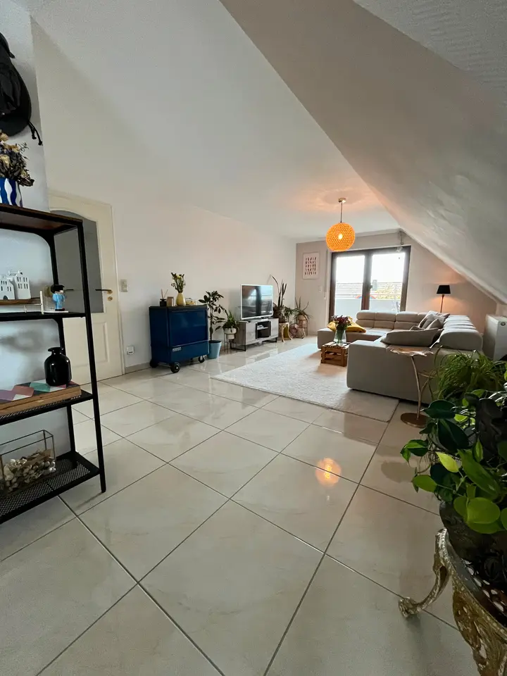 4 Zimmer Wohnung mit 98 m² in Heilbronn – Bild 1