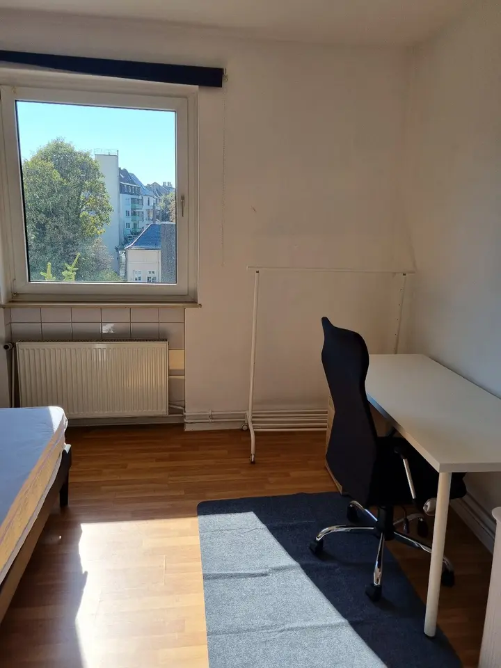 WG-Zimmer mit 39 m² in Frankfurt am Main – Bild 6