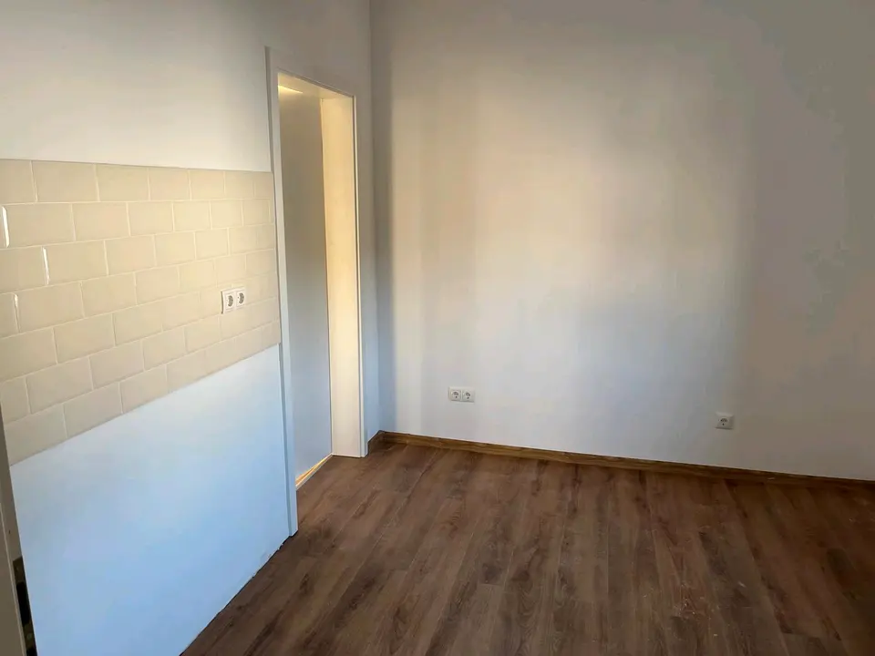 5 Zimmer Haus mit 90 m² in Siegen – Bild 2