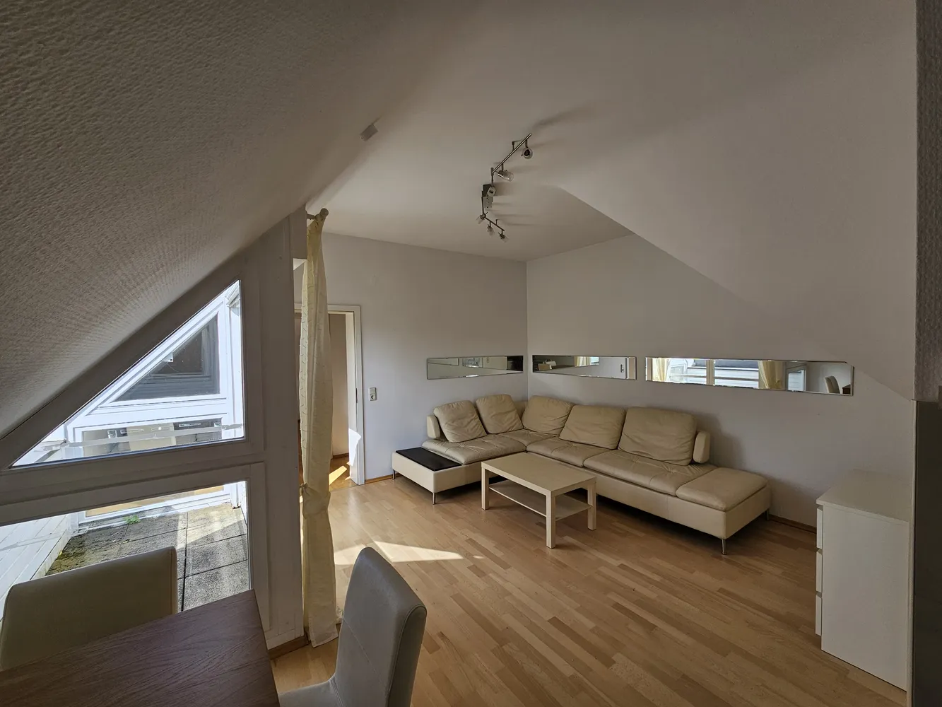 2 Zimmer Wohnung mit 42 m² in Krefeld – Bild 1