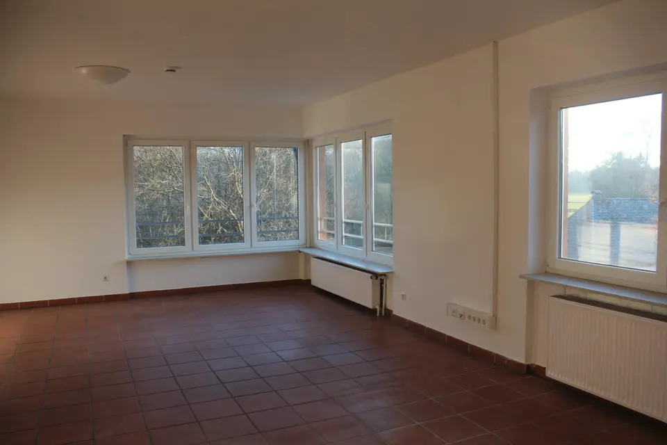 6 Zimmer Wohnung mit 200 m² in Uelzen – Bild 1