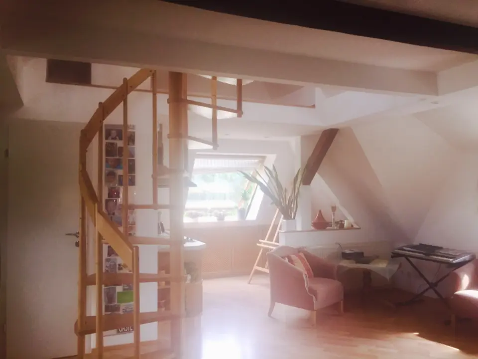4 Zimmer Wohnung mit 130 m² in Leipzig – Bild 1
