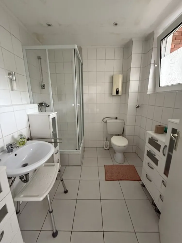 2 Zimmer Wohnung mit 60 m² in Neuss – Bild 5