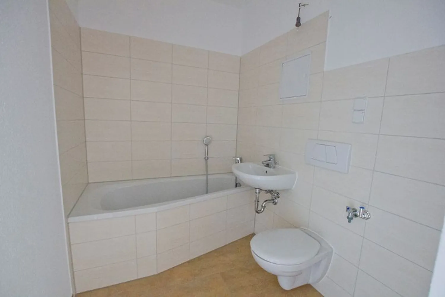 2 Zimmer Wohnung mit 49 m² in Halle (Saale) – Bild 7