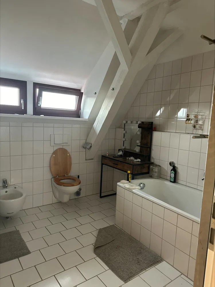 4 Zimmer Wohnung mit 174 m² in Stuttgart – Bild 4