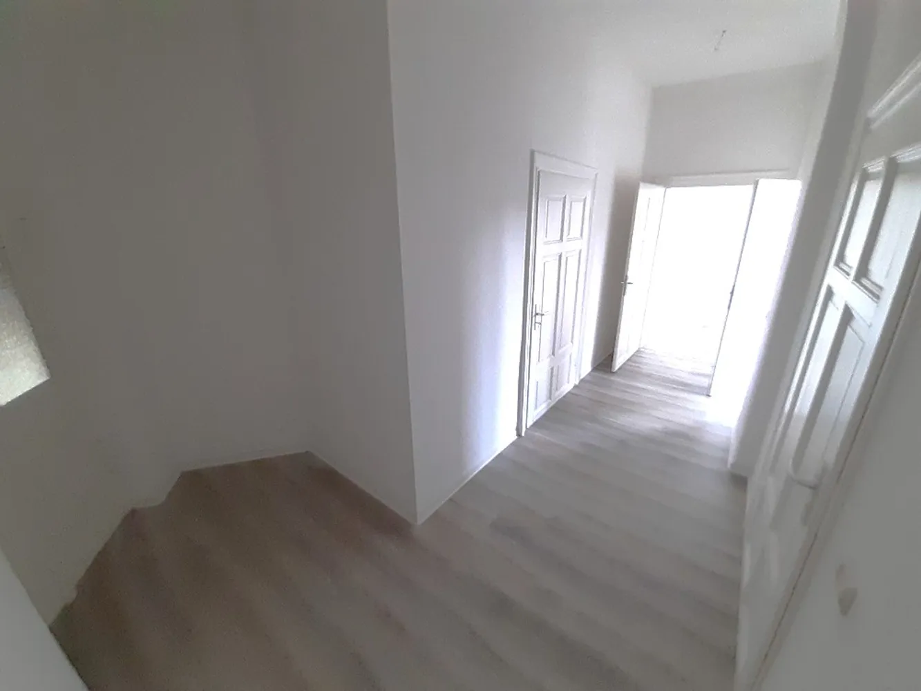3 room apartment with 82 m² in Chemnitz – Photo 2