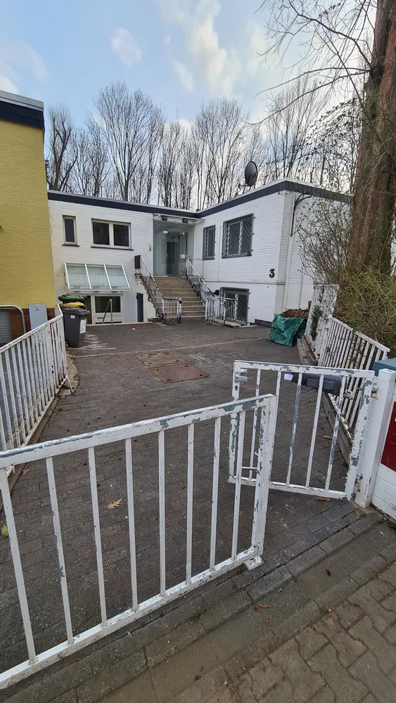 15 Zimmer Haus mit 470 m² in Frankfurt am Main – Bild 1