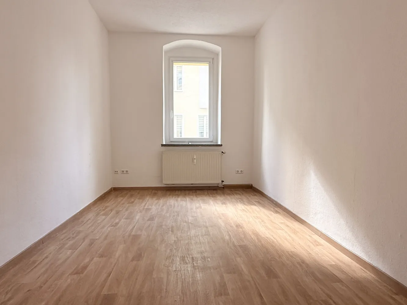 3 room apartment with 65 m² in Limbach-Oberfrohna – Photo 4