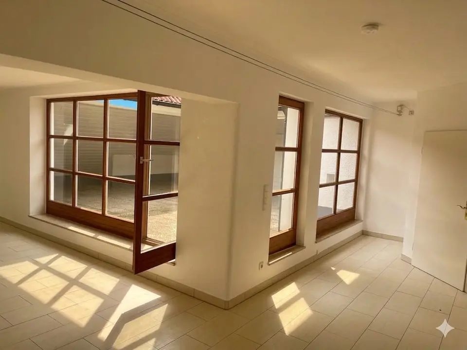 2 room apartment with 75 m² in Passau – Photo 2