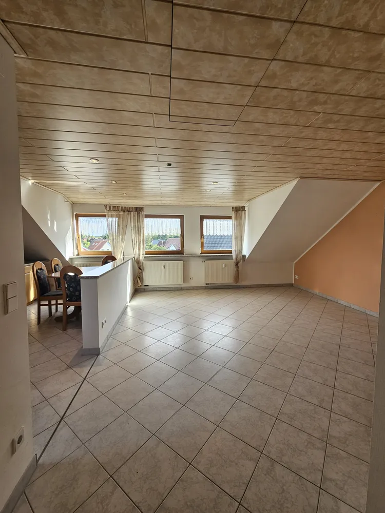 3 Zimmer Wohnung mit 73 m² in Nürnberg – Bild 2