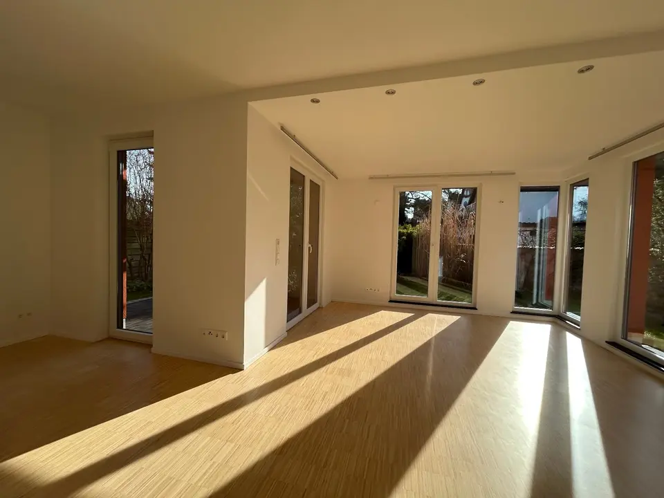 3 Zimmer Wohnung mit 91 m² in Halle (Saale) – Bild 2