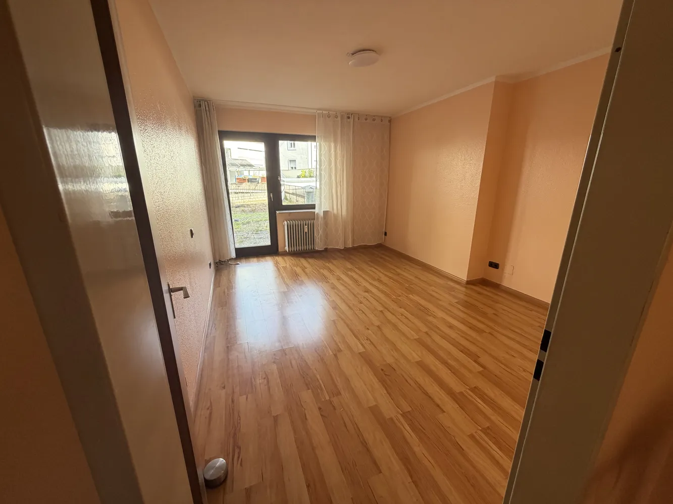 3 room apartment with 130 m² in Freiburg im Breisgau – Photo 2
