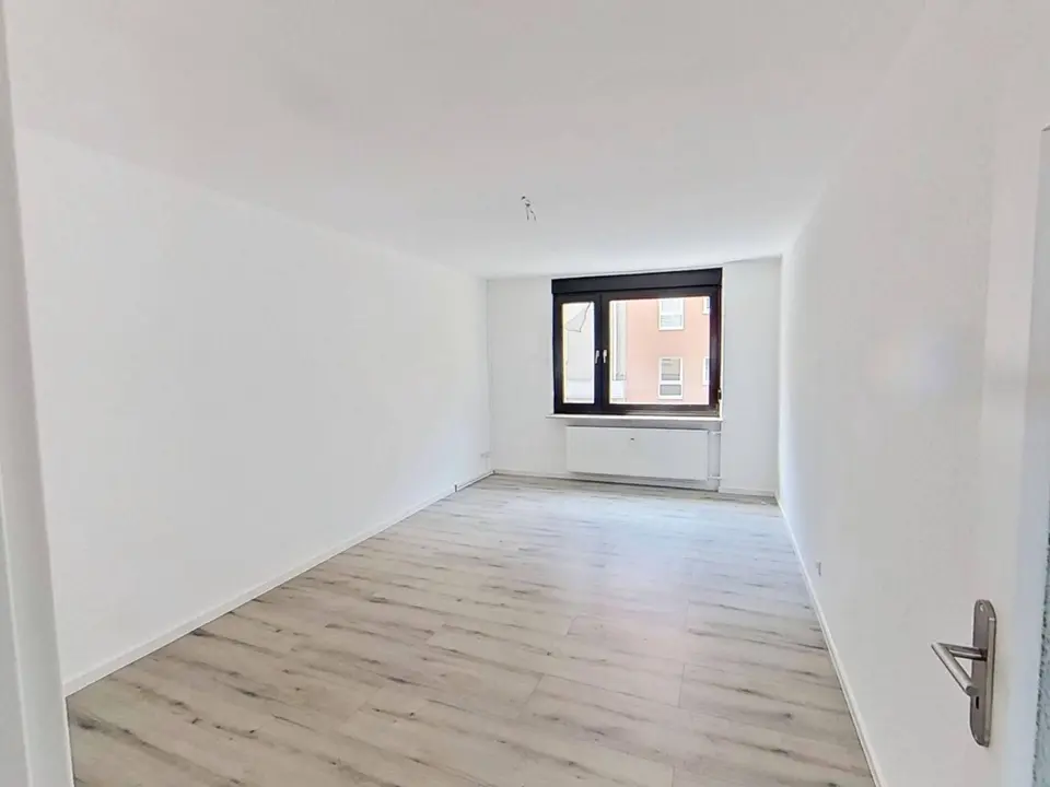 2 Zimmer Wohnung mit 10 m² in Berlin – Bild 8