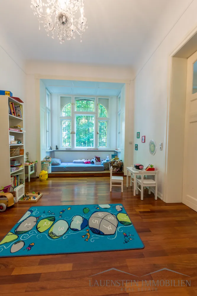 4 Zimmer Wohnung mit 138 m² in Wiesbaden – Bild 8