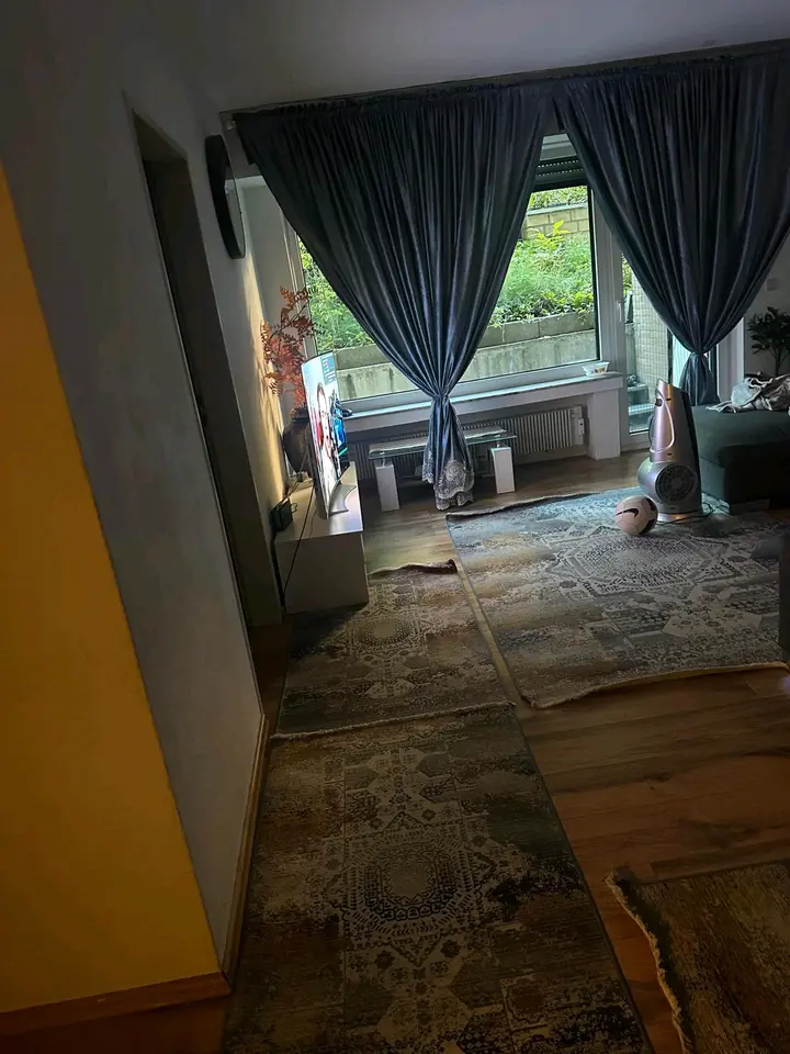 2 Zimmer Wohnung mit 73 m² in Düsseldorf – Bild 1