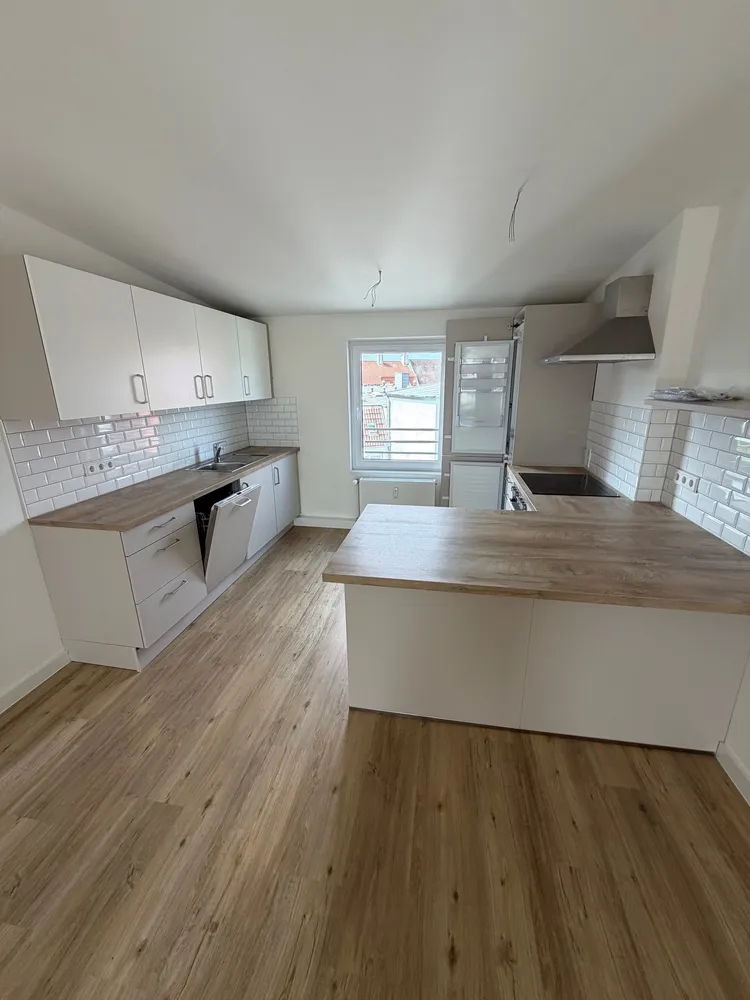 2 Zimmer Wohnung mit 70 m² in Kiel – Bild 1