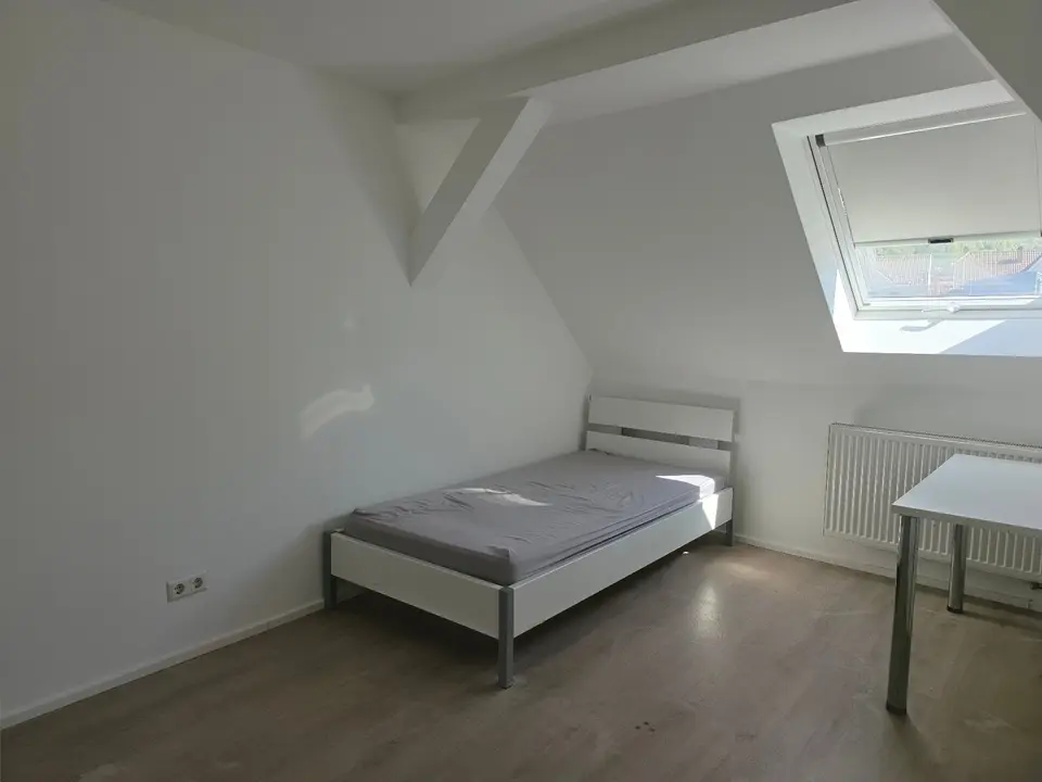 WG-Zimmer mit 18 m² in Metzingen – Bild 2