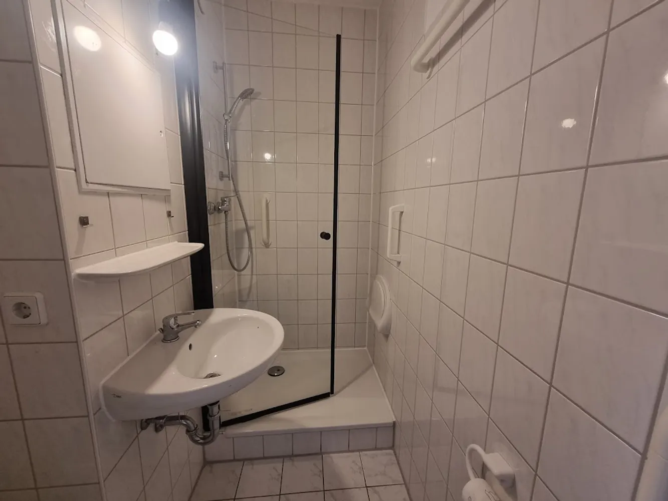 2 Zimmer Wohnung mit 34 m² in Halle (Saale) – Bild 5