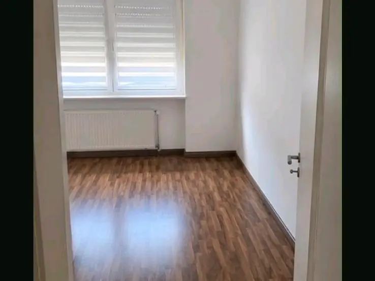 3 Zimmer Wohnung mit 80 m² in Saarbrücken – Bild 1