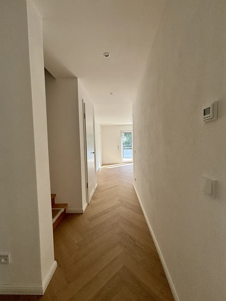 4 Zimmer Wohnung mit 112 m² in Augsburg – Bild 3