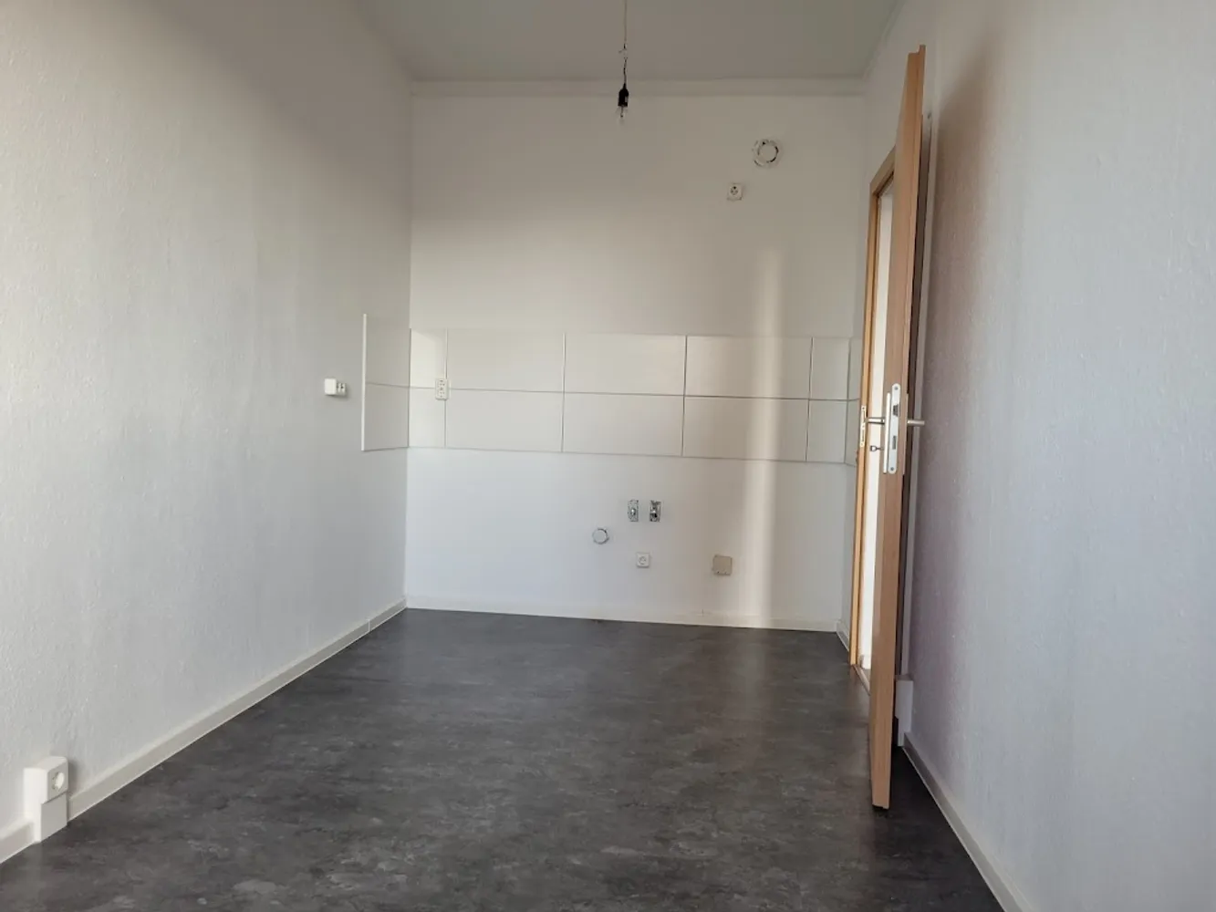 4 Zimmer Wohnung mit 70 m² in Halle (Saale) – Bild 1