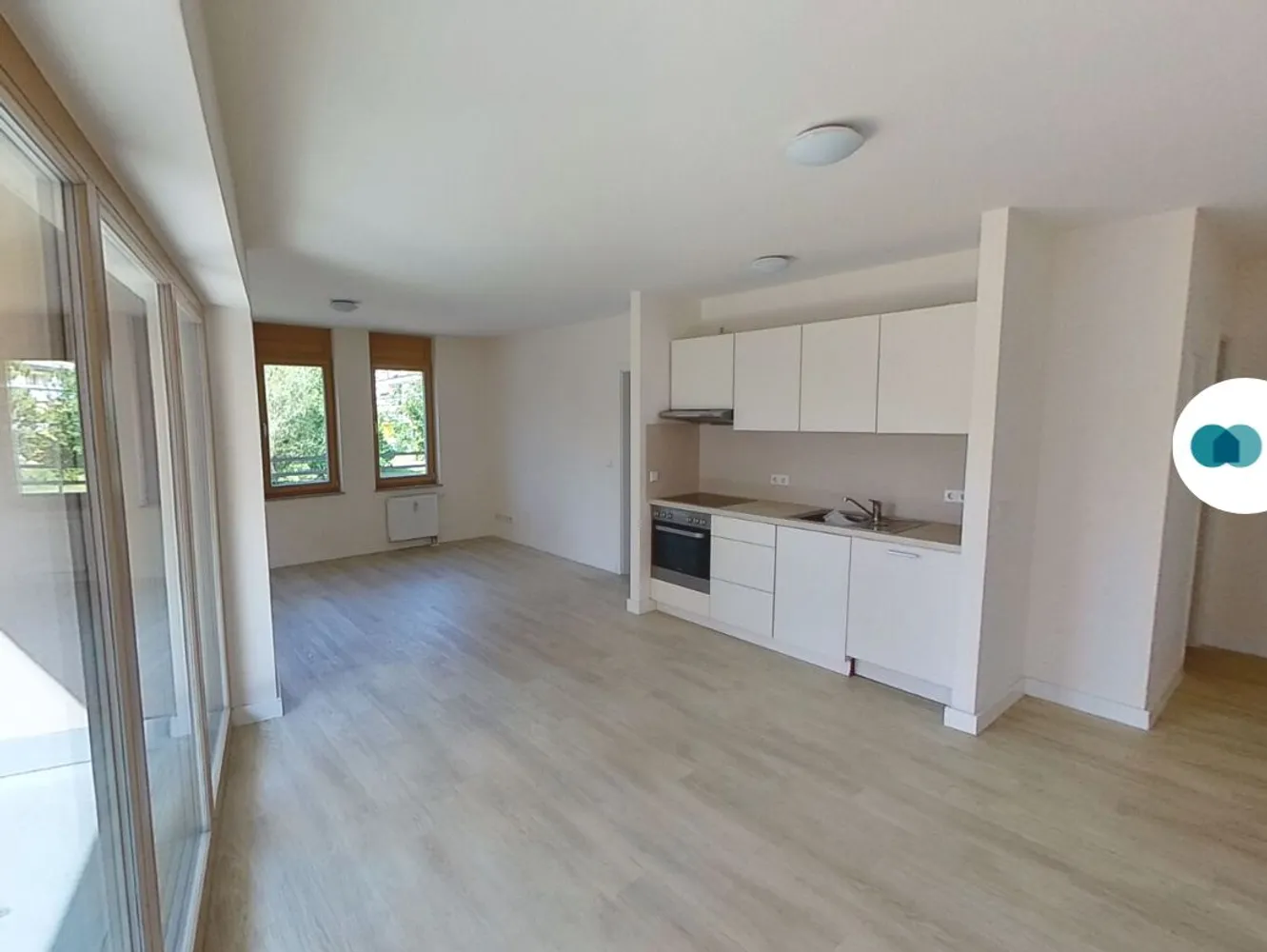 2 Zimmer Wohnung mit 71 m² in Dresden – Bild 2