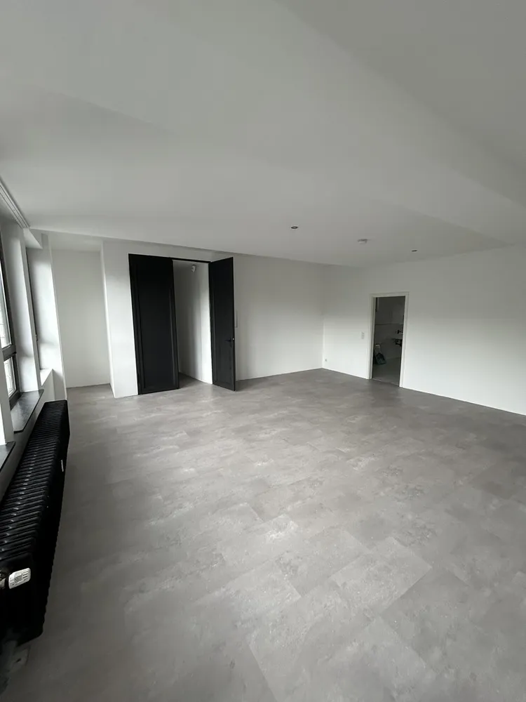 3 Zimmer Wohnung mit 118 m² in Wuppertal – Bild 3