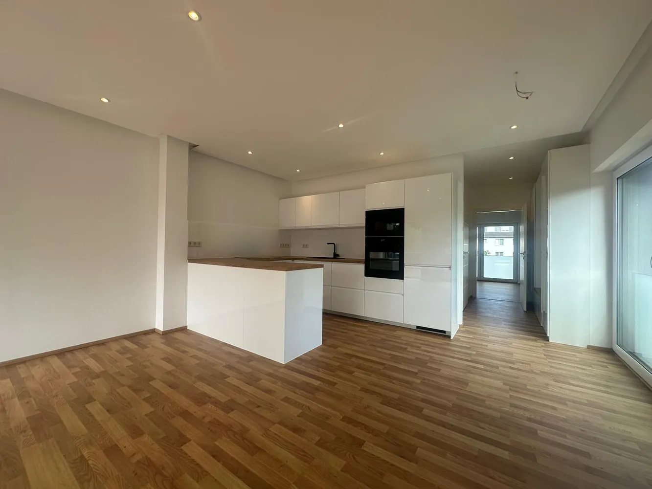 2 Zimmer Wohnung mit 70 m² in Hattingen – Bild 2