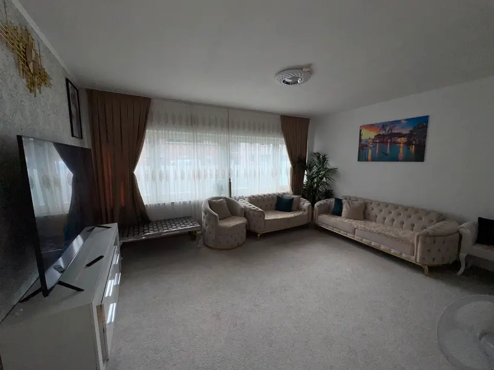 2 Zimmer Wohnung mit 62 m² in Mönchengladbach – Bild 1