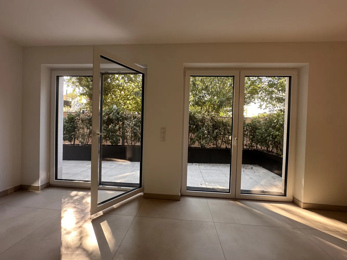 2 room apartment with 60 m² in Düsseldorf – Photo 1