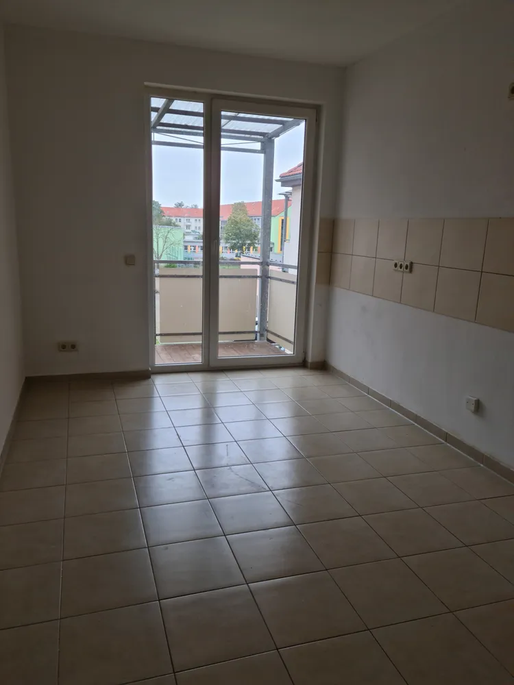 4 Zimmer Wohnung mit 79 m² in Weißenfels – Bild 1