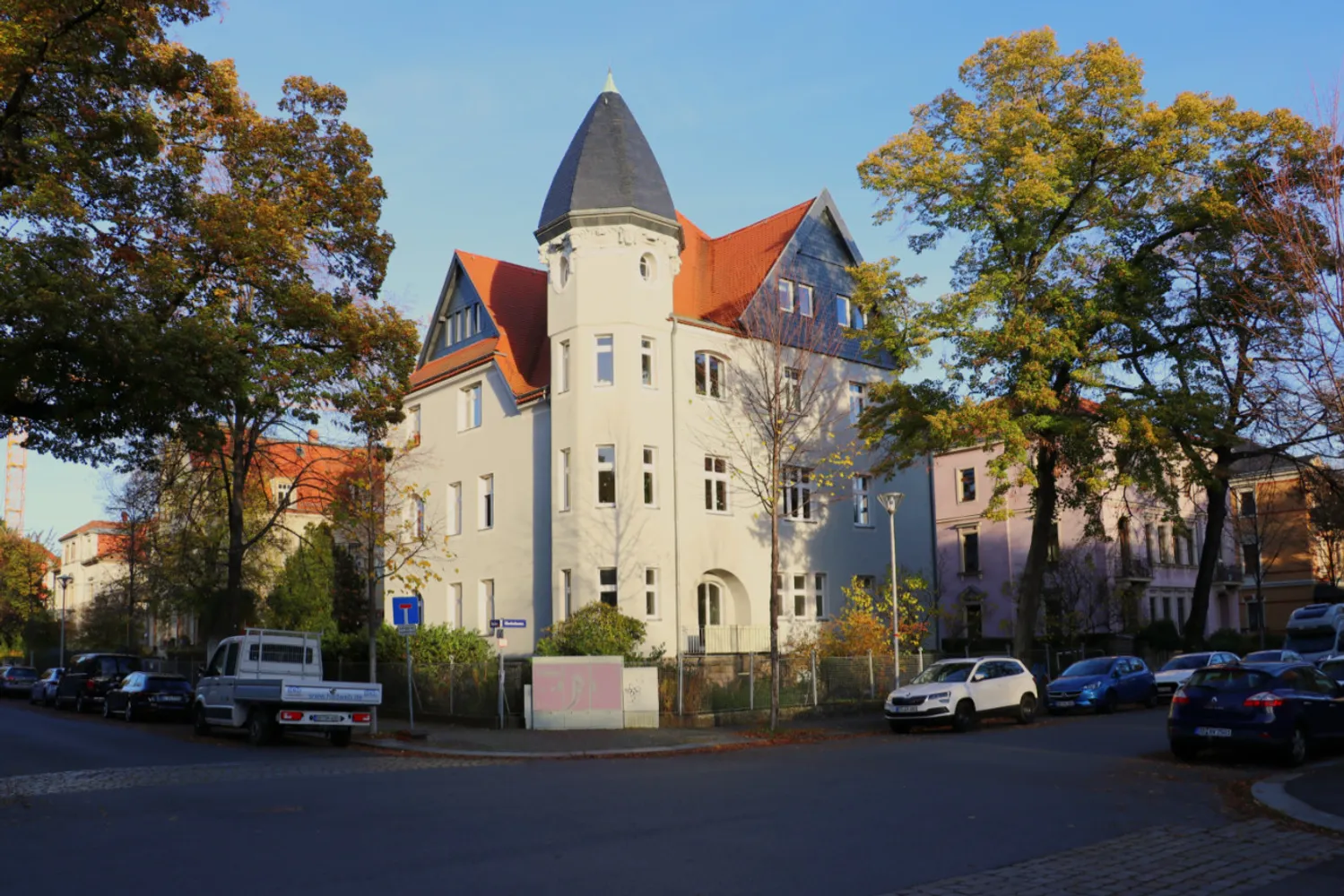 3 Zimmer Wohnung mit 83 m² in Dresden – Bild 2