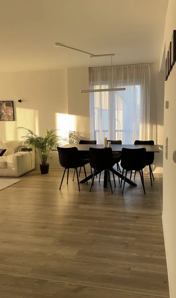 3 Zimmer Wohnung mit 100 m² in Frankfurt am Main – Bild 1