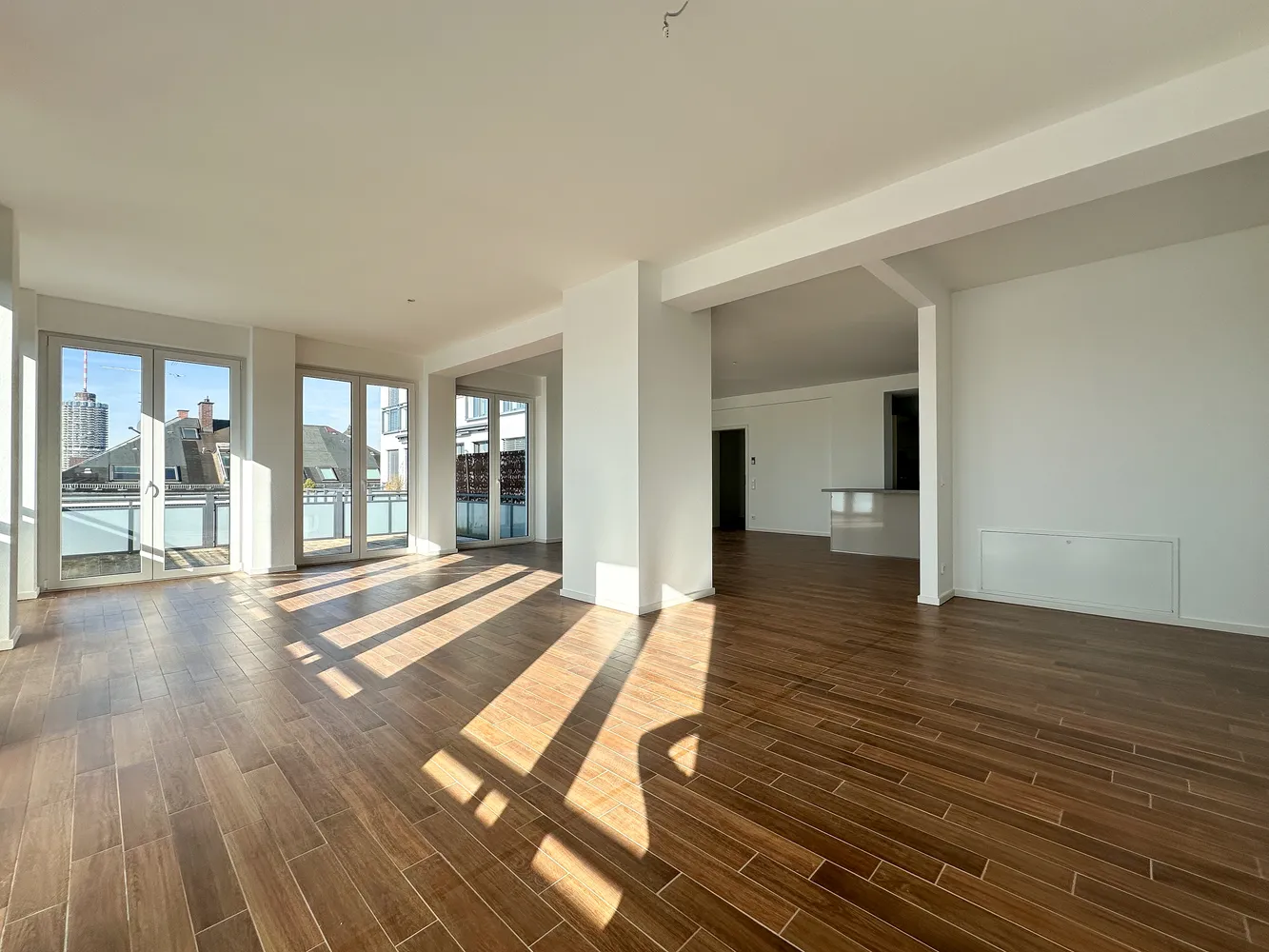 4 Zimmer Wohnung mit 150 m² in Augsburg – Bild 11